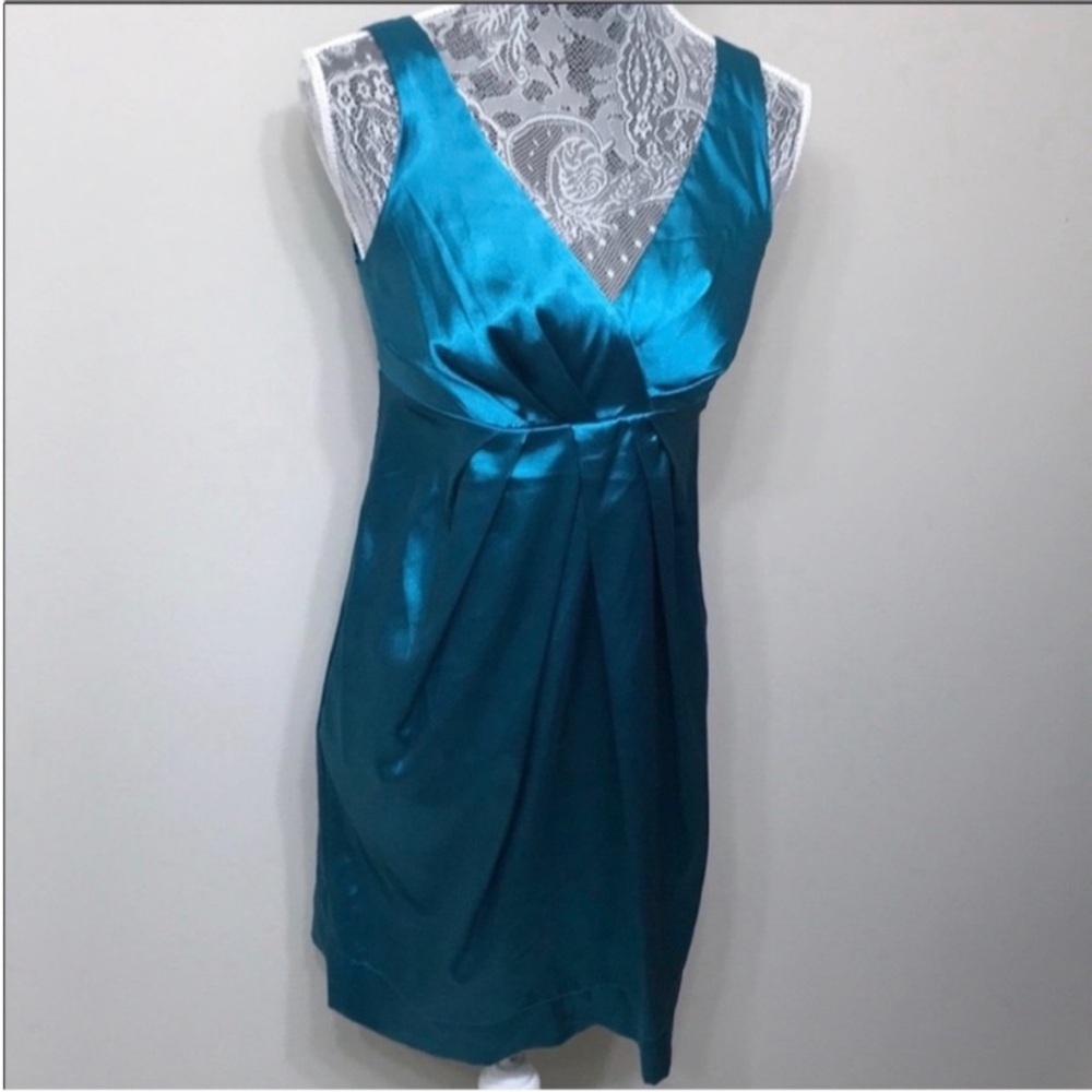 Johnny Martin Women’s ( junior) Teal Satin V-Neck Sleeveless Mini Dress Size 5